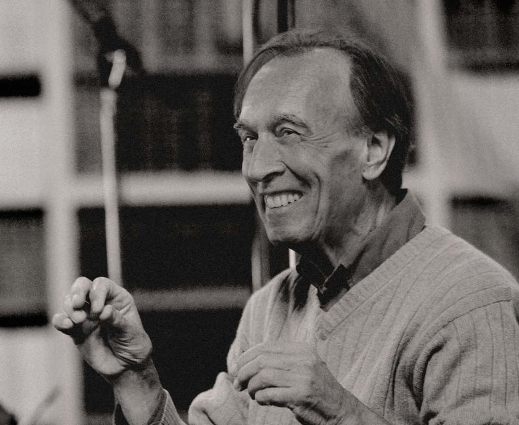 “For me, listening is the most important thing: to listen to each other, to listen to what people say, to listen to music.” In memory of Claudio Abbado, one of the greatest artists of his time, listen to this playlist on Spotify: http://spoti.fi/14Z6ty1 (Photo: © Harald Hoffmann / DG)